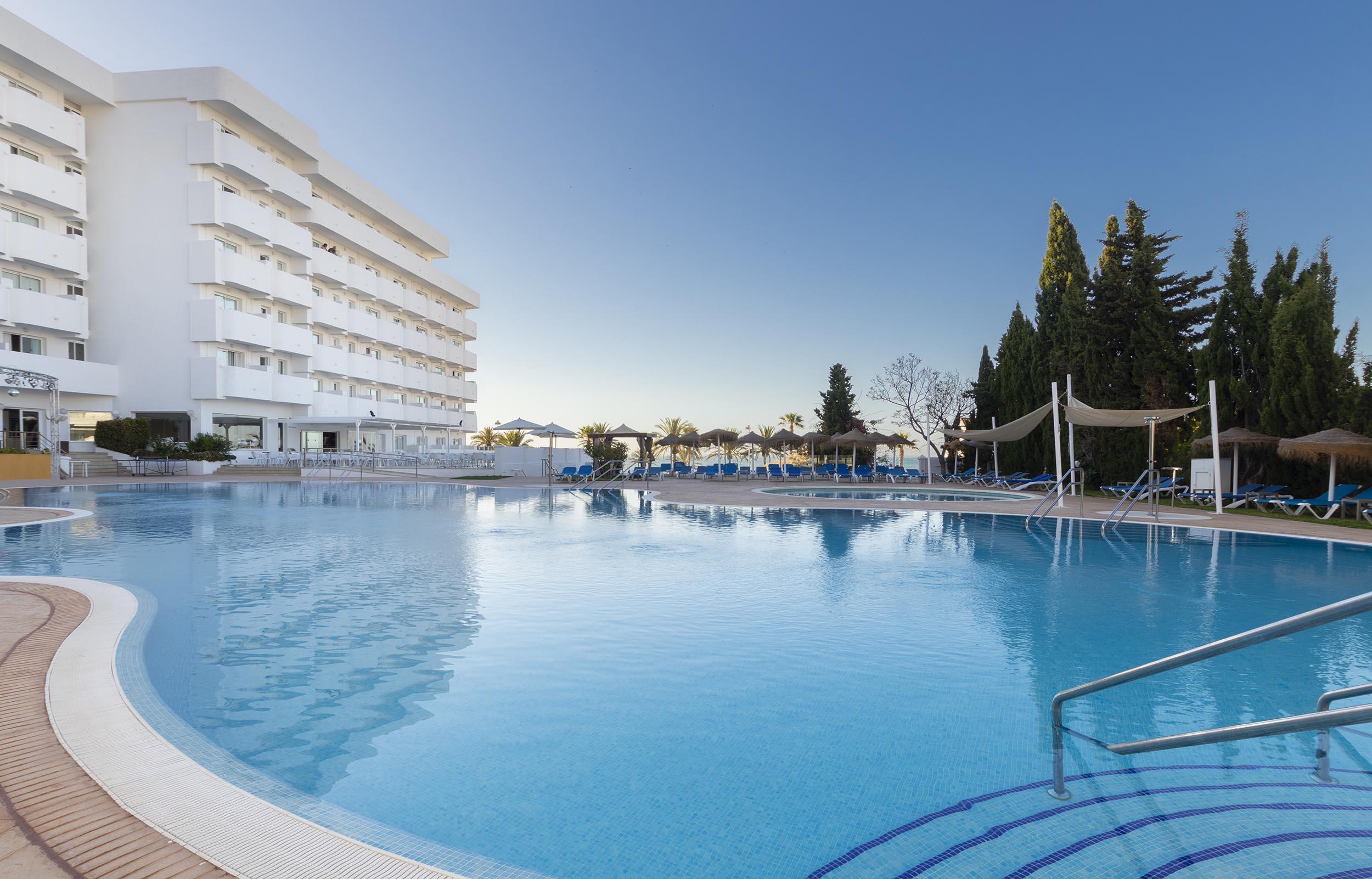 Hotel Palia La Roca Benalmadena Bagian luar foto