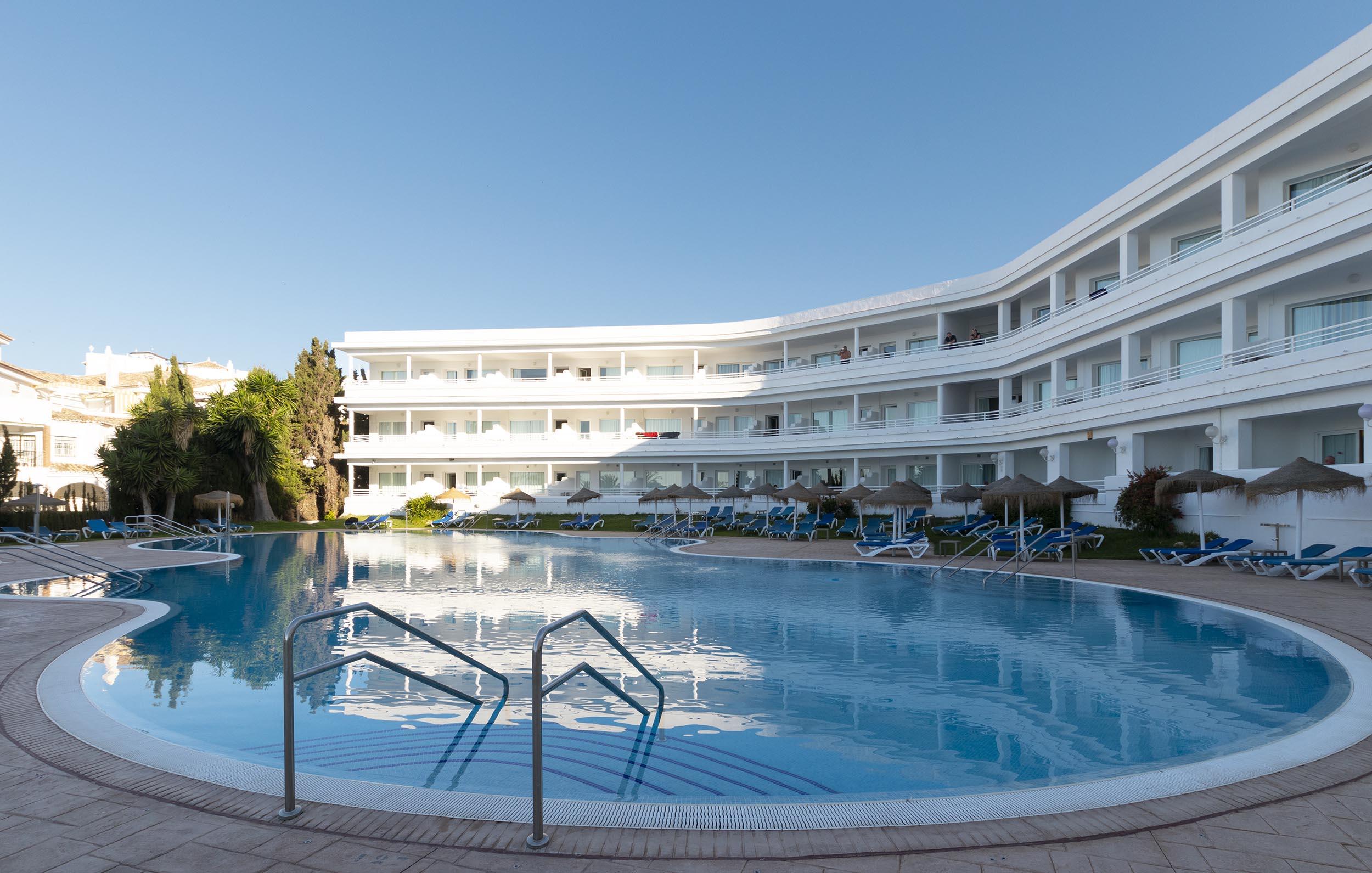 Hotel Palia La Roca Benalmadena Bagian luar foto