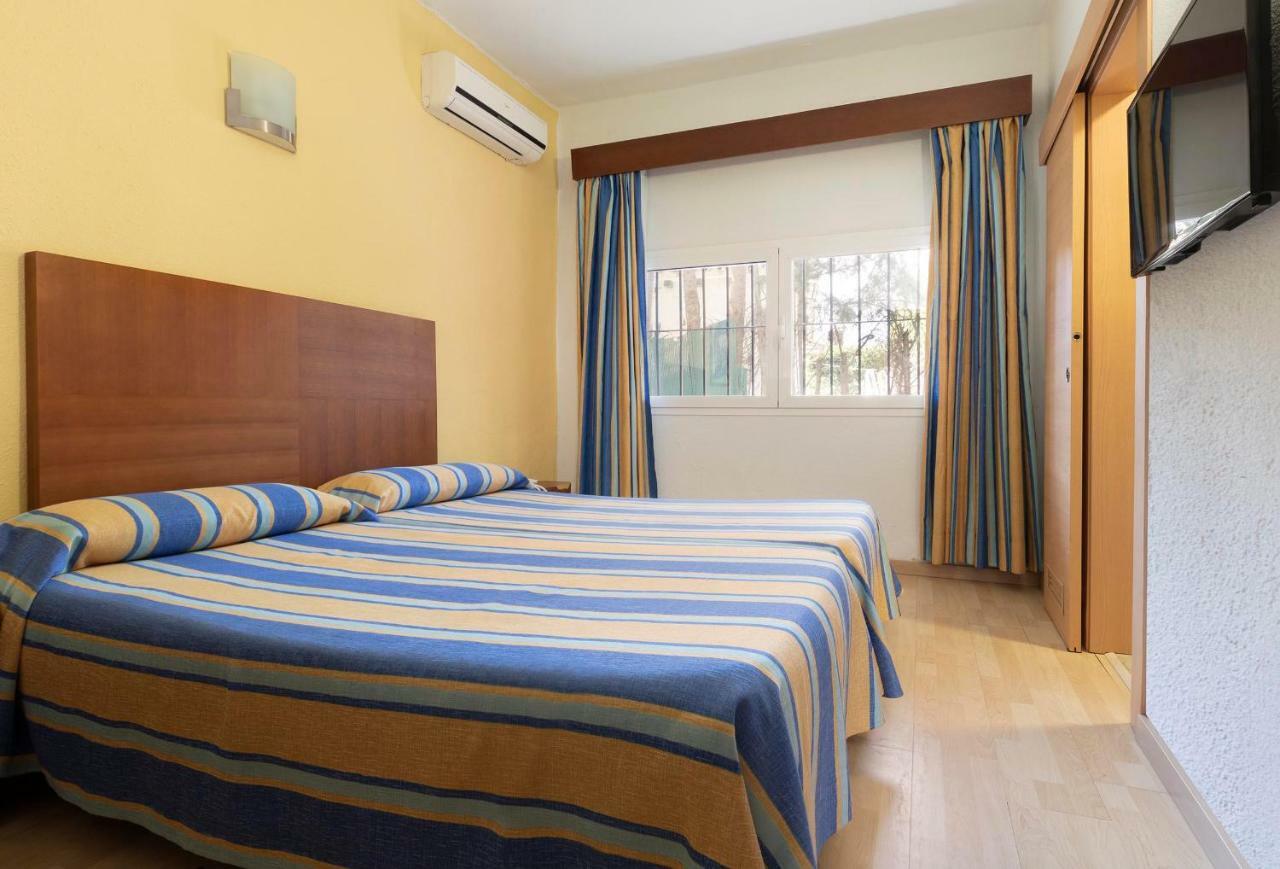 Hotel Palia La Roca Benalmadena Bagian luar foto